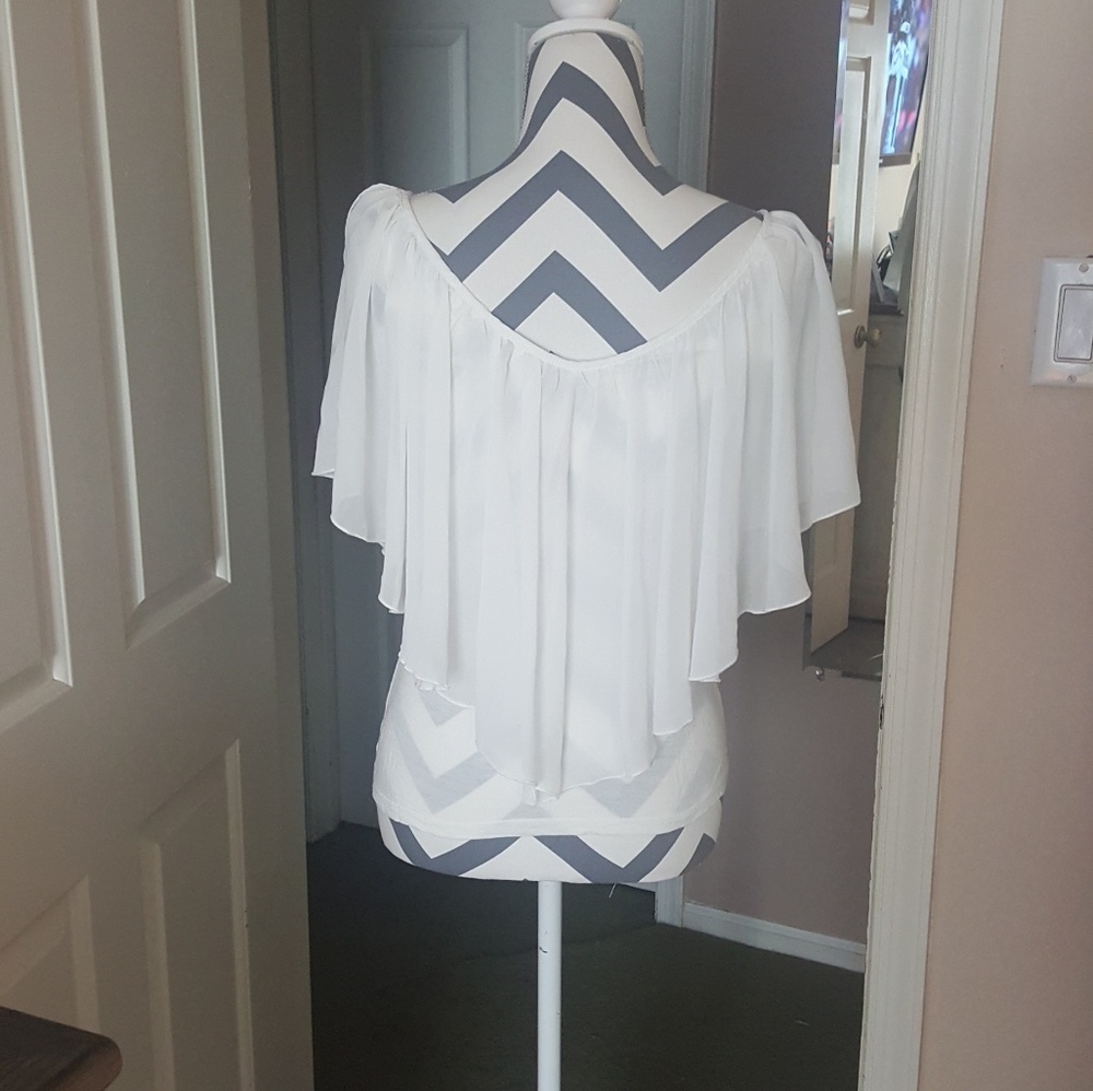 Flutter Top - Picture 5 of 8